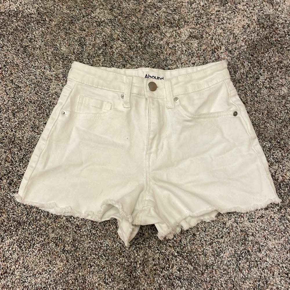 Abound, Size 23, White